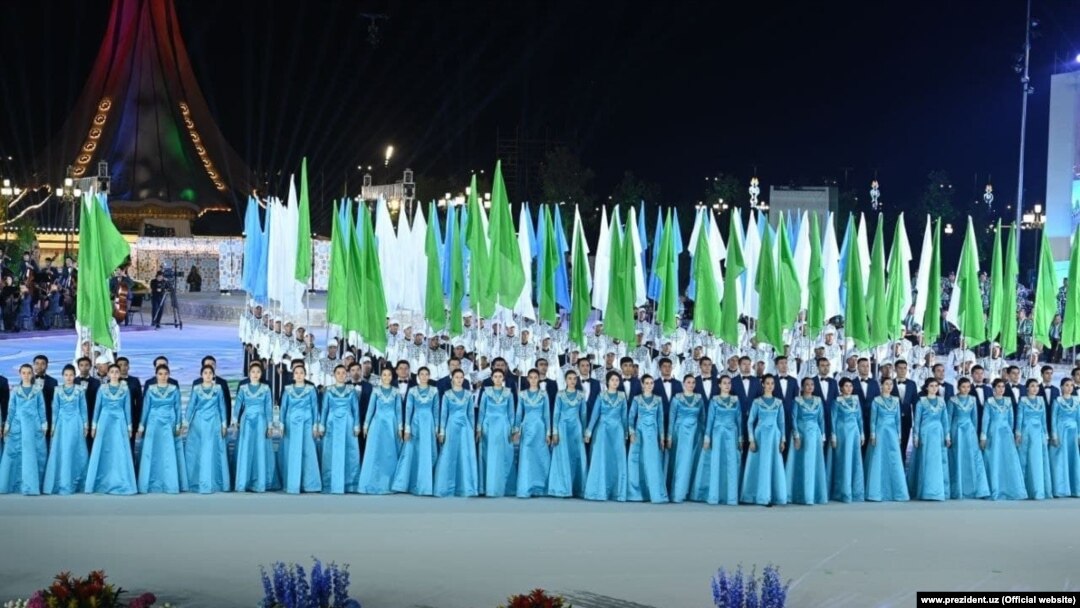 “Yangi O‘zbekiston” bog‘ida O‘zbekiston Mustaqilligining 30 yilligi bayram tantanalari.
