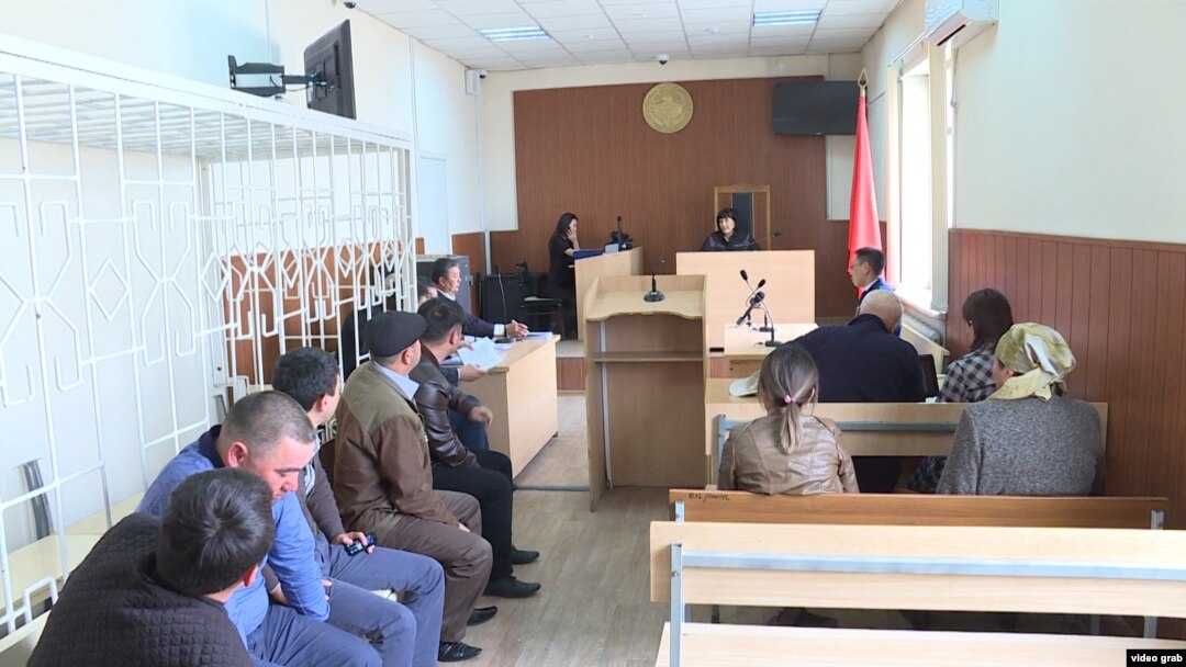 Бурулай Турдаалы кызынын өлүмү боюнча милициялардын соттук иши. 15-март, 2019-жыл. 