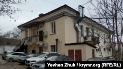 Дом №5 по улице Адмирала Октябрьского