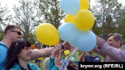 Акция памяти жертв репрессий и депортации крымских татар, Херсон 17 мая 2015