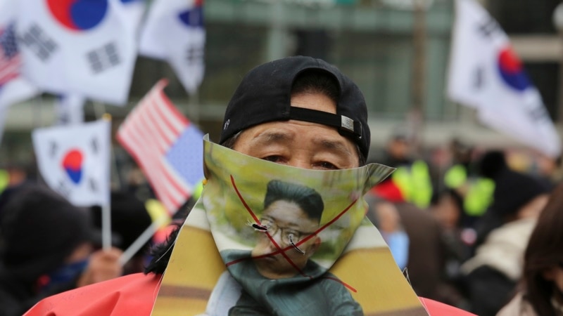 Пхеньян хранит молчание по поводу возможного саммита с Южной Кореей