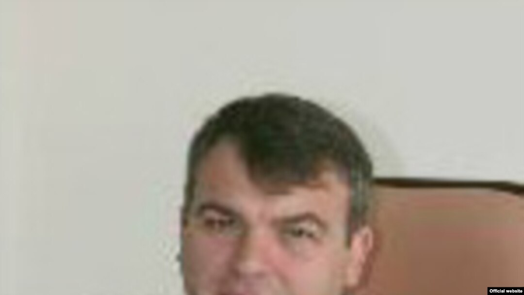 Анатолий Сердюков