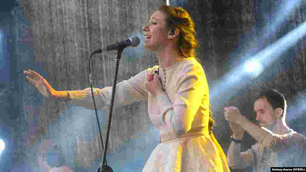Башқұртстандық әнші Екатерина Ямщикова The spirit of Tengri фестиваліне осымен екінші рет қатысып жатыр.