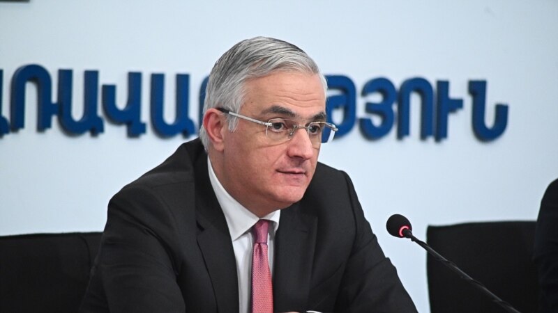 Между Арменией и Азербайджаном надо начать процесс делимитации и демаркации - вице-премьер