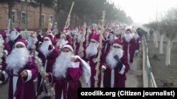 Шествие Дедов Морозов в Бувайдинском районе Ферганской области.