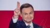 Новый президент Польши скептичен и к России, и к Европе