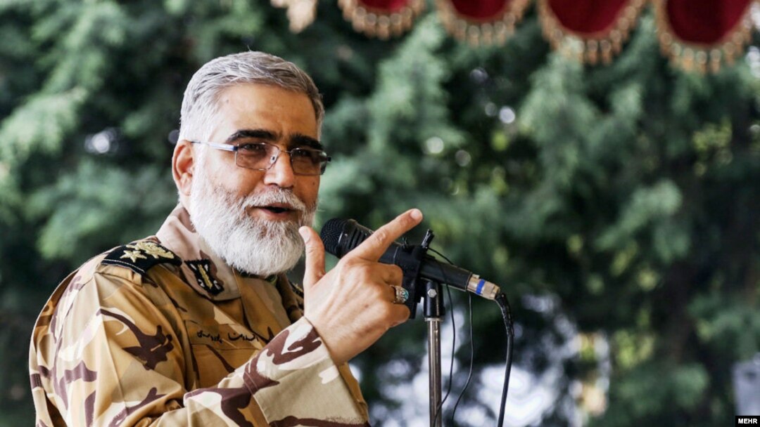 فرماندهان نظامی ایران در سال‌های اخیر بارها درباره نفوذ گروه حکومت اسلامی (داعش) به داخل ایران به ویژه از مرز عراق هشدار داده‌اند.