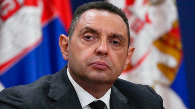 Tirana i kërkon sqarim ambasadorit serb rreth deklaratës së Vulinit për Ramën