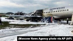 Згорілий літак SSJ100 