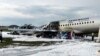 Самолет Sukhoi Superjet-100 после ликвидации возгорания в аэропорту «Шереметьево». 5 мая 2019 года