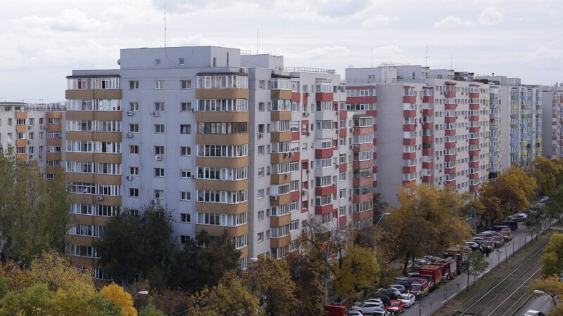Ordonanța pentru reducerea impozitelor pentru proprietăți mai vechi de 50 de ani, adoptată. Taxe mai mici și pentru persoanele cu handicap