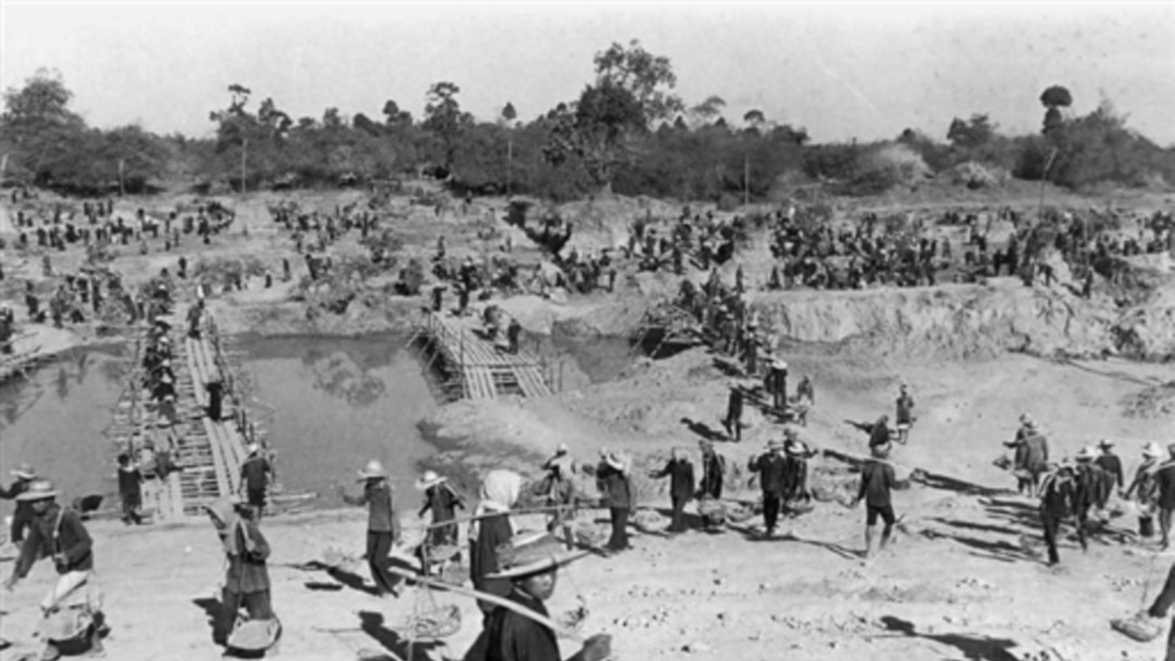 Көрші трахает порно мама