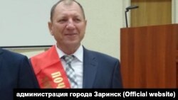 Мэр Заринска Иван Терёшкин после присвоения звания 
