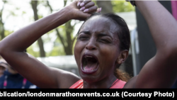 Тыгст Асэфа пабіла свой жа рэкорд сьвету ў маратоне і ня стрымлівала сваёй радасьці