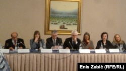 Sudionici okruglog stola o suđenjima za ratne zločine 