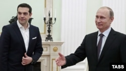 Alexis Tsipras və Vladimir Putin