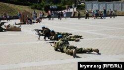Російські десантники в День ВДВ у Севастополі, 2 серпня 2019 року