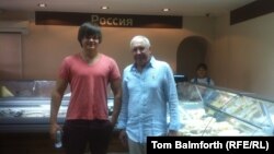 Dmitry Puchkin and his uncle are running the CIS Market store.