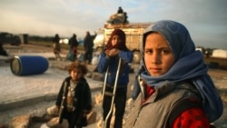 Сирийские семьи готовятся бежать от наступления сил Асада на север