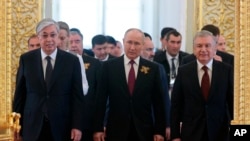 Президент России Владимир Путин и лидеры центральноазиатских государств в Москве, 9 мая 2023 года 