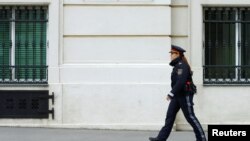 Супрацоўніца аўстрыйскай паліцыі