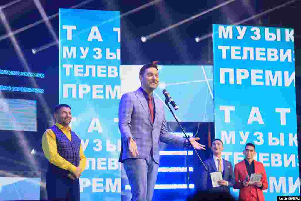 Камал театры артисты Фәнис Җиһанша 