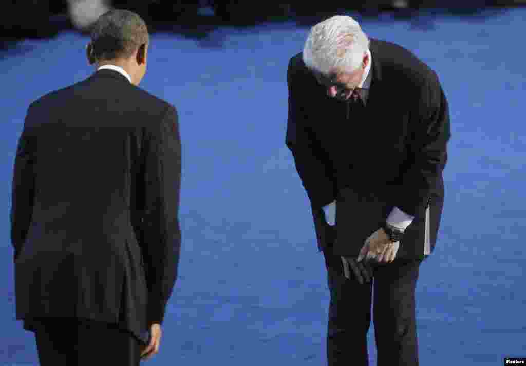 Predsjednik Barack Obama i Bill Clinton, bivši predsjednik SAD-a, Charlotte, Sjeverna Carolina, 5. septembar 2012. Foto: REUTERS / Jonathan Ernst