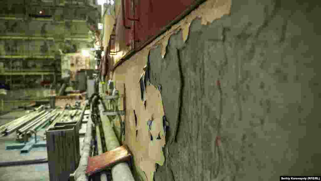 Pipes inside the reactor hall of Chernobyl's Unit 1. 