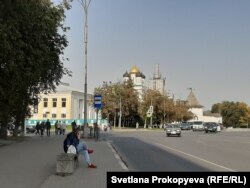 Центр Пскова, площадь Ленина