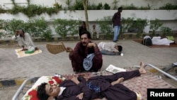 PHOTO GALLERY: Hundreds Die In Pakistan Heat Wave