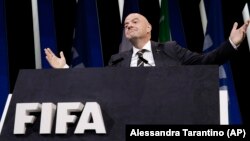 Эл аралык футбол федерациясынын (ФИФА) президенти Жанни Инфантино 