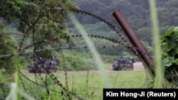 La frontiera dintre cele două state coreene