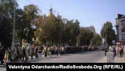 Рівняни проводять в останню путь Олександра Борисенка