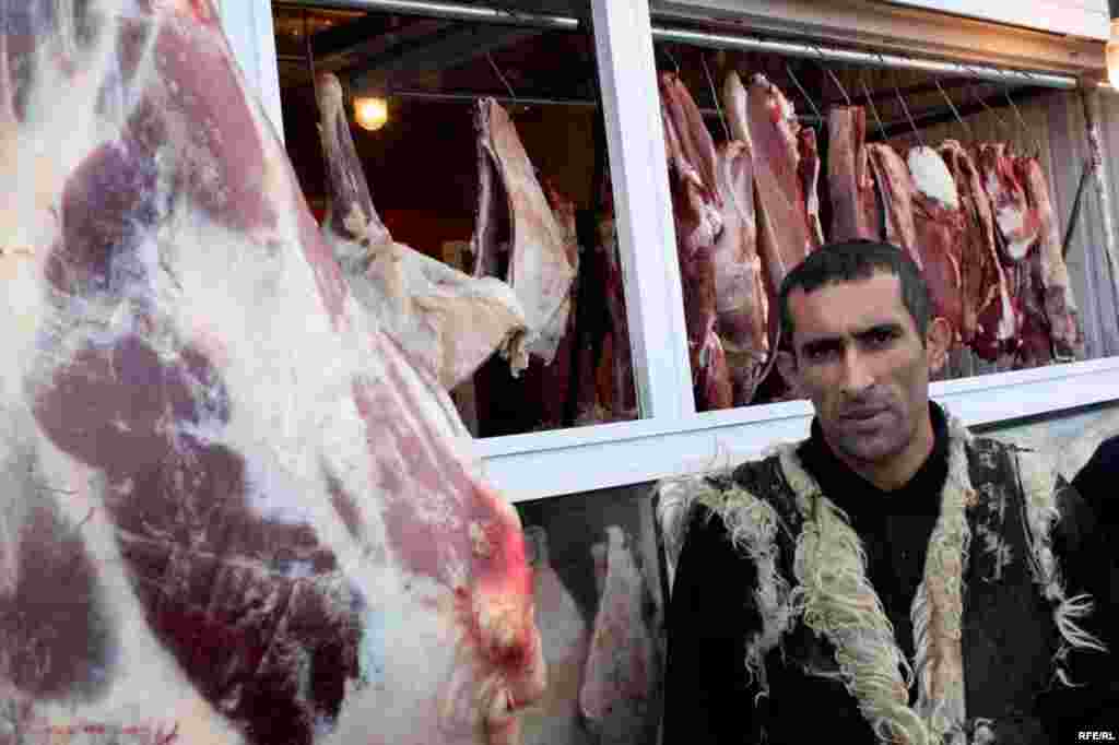 Bakının Yaşıl bazarından lövhələr #8