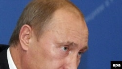 Russian Prime Minister Vladimir Putin: "We are not establishing a cartel."