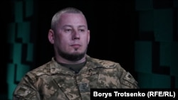 За словами Павла Паліси, один зі шляхів наповнення повоєнної армії – мотиваційні контракти від 1 до 5 років, які передбачають фінансові бонуси для тих, хто їх підпише, а також відстрочку від мобілізації тривалістю в один рік