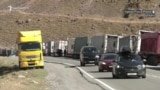 «Սուտ ո՞վ է խոսում՝ Գառնիկը, թե՞ Գևորգը». պատգամավորն ահազանգում է Լարսում հերթերի մասին, նախարարը՝ հակադարձում