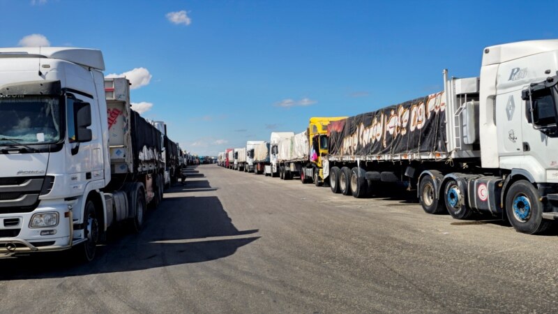 Izraeli vendos të rihapë pikëkalimin në Rafah, heq dorë nga masat kundër Hamasit