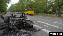 Автомобиль, сожженный в результате одного из ударов БПЛА по Херсону