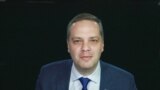 Владимир Милов