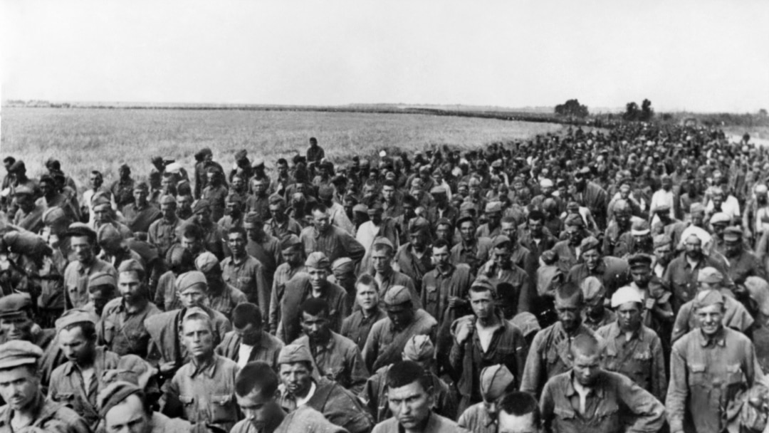 Интернеттегі автобустағы зорлық-зомбылық порно