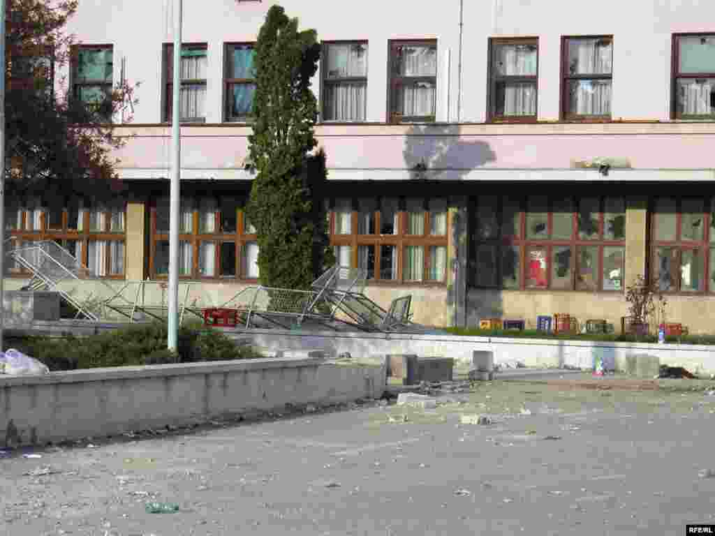 Sarajevo - dan poslije, 22.04.2010. - Foto: Zvjezdan Živković