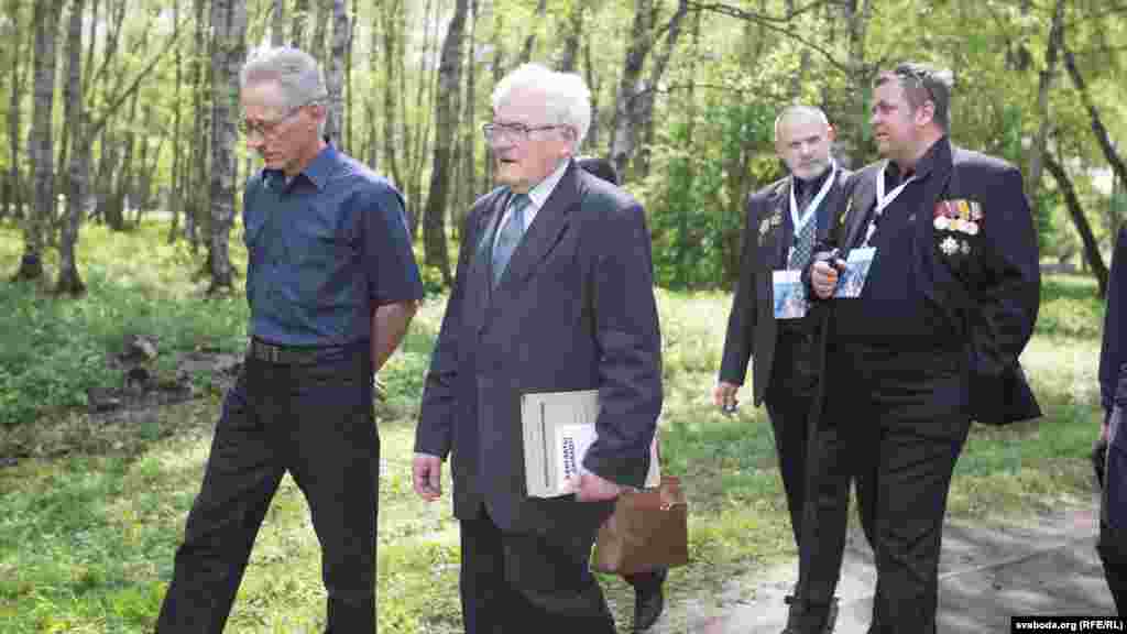  Сярод прысутных — Адам Мальдзіс 