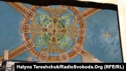 Втрачений розпис купола церкви у Славському, який намалював Сосенко
