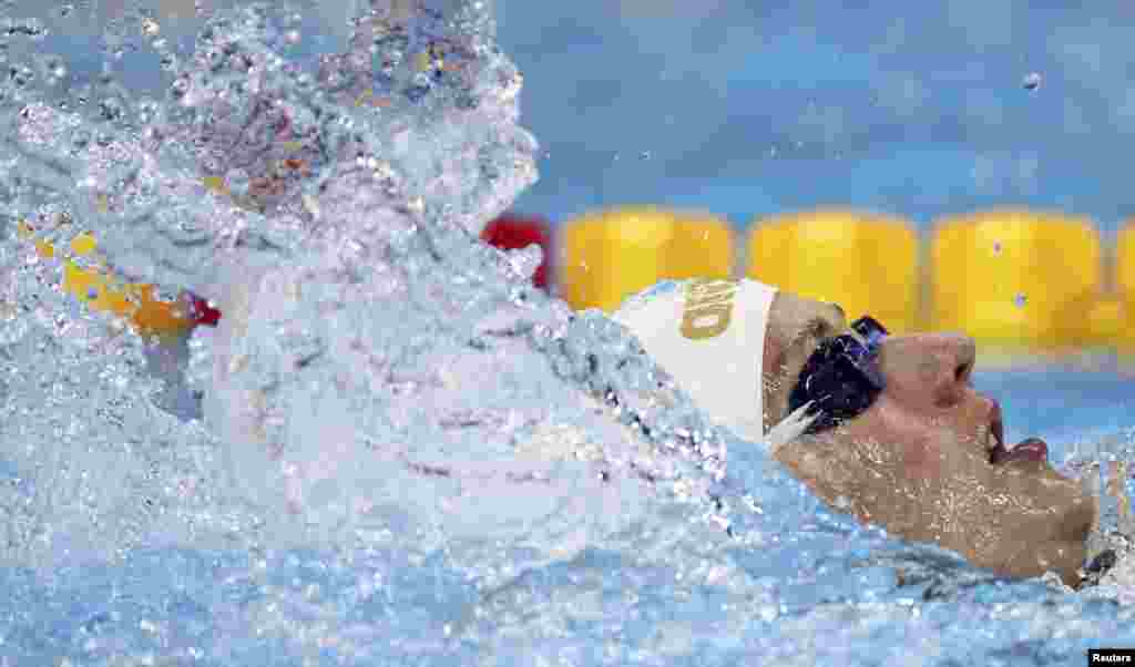 Katinka Hosszu of Hungary competes on her way to winning gold in the women&#39;s 400-meter individual medley.&nbsp;