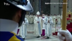 Насильство щодо жінок ображає Бога – Папа Римський Франциск у новорічному посланні (відео)