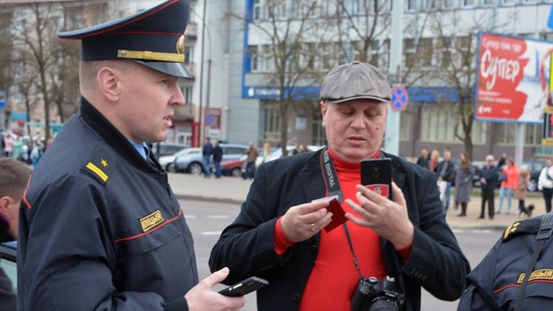 Bjeloruskom novinaru 18 mjeseci zatvora zbog ‘vrijeđanja’ Lukashenka