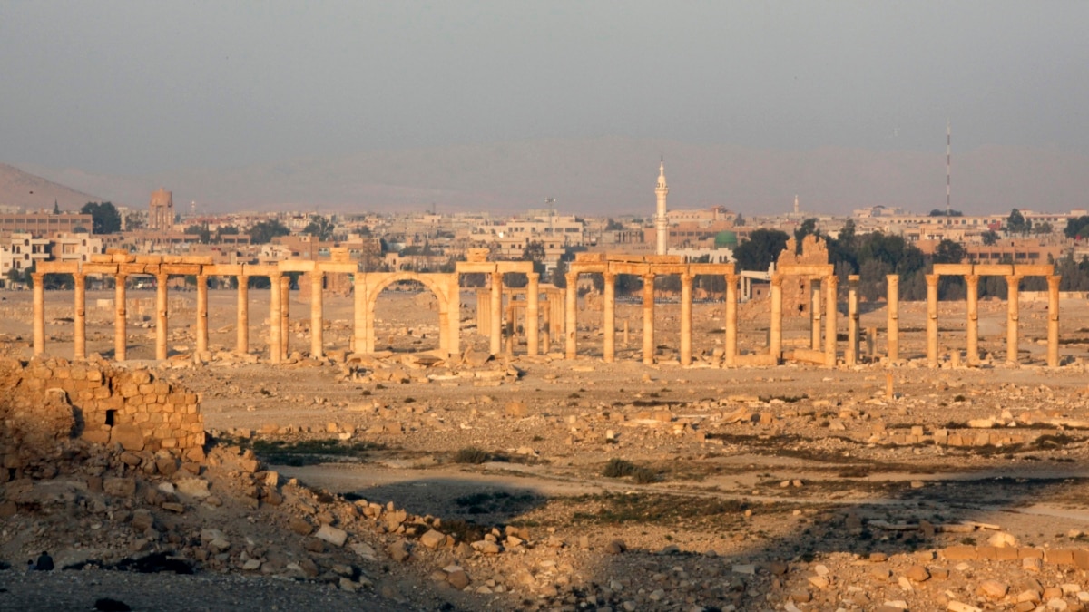 Monitor Says Nearly 300 Dead In Battle For Syria's Palmyra