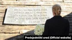 Kolinda Grabar - Kitarović u Jasenovcu, 22. travnja 2015.