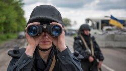 Украинский военнослужащий в Славянске. Будущее по-прежнему неясно